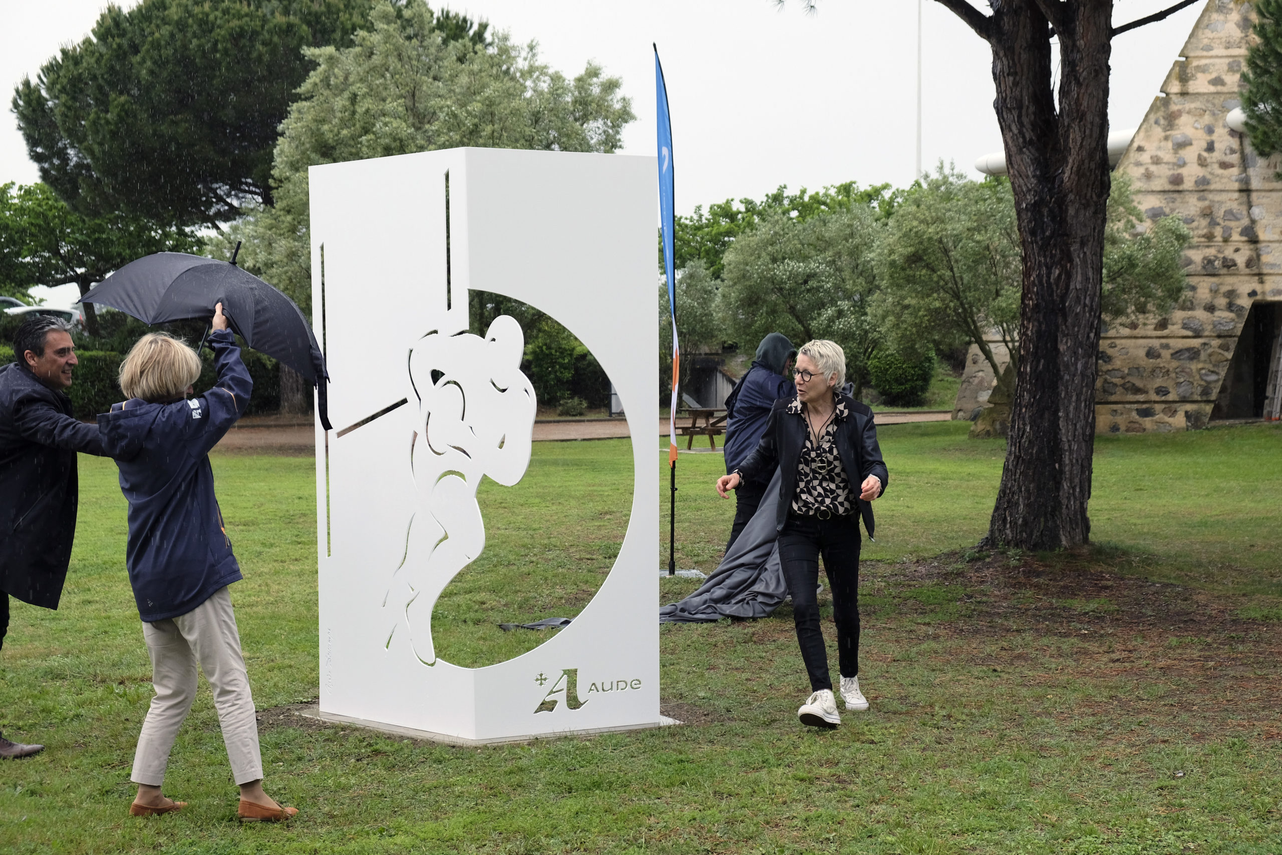 Commande de sculpture réalisée pour pros en France métropolitaine