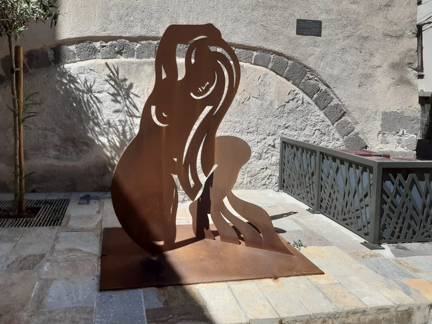 Pièce d’art sculptural moderne