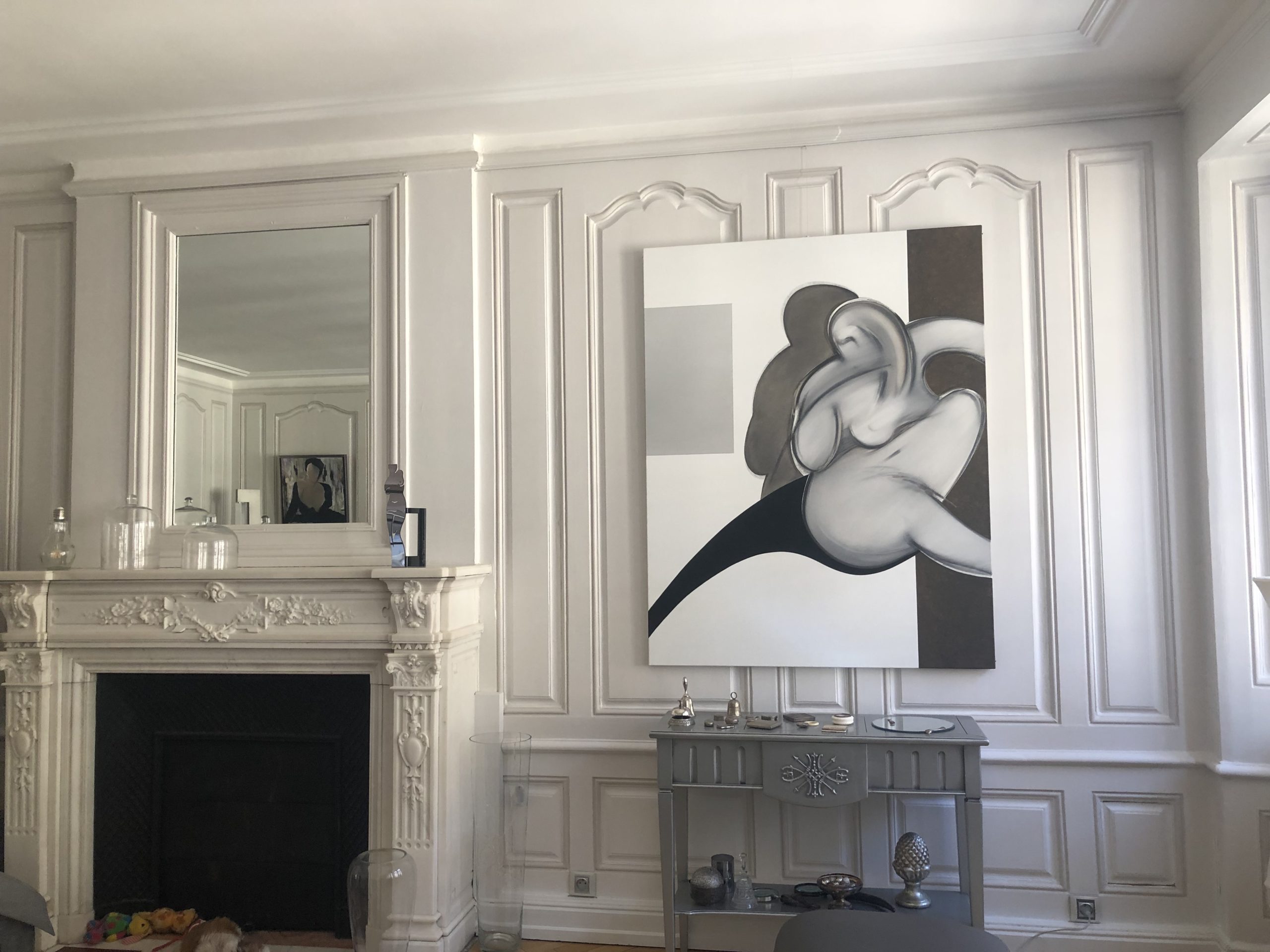 Sculpture d’art avec design minimaliste